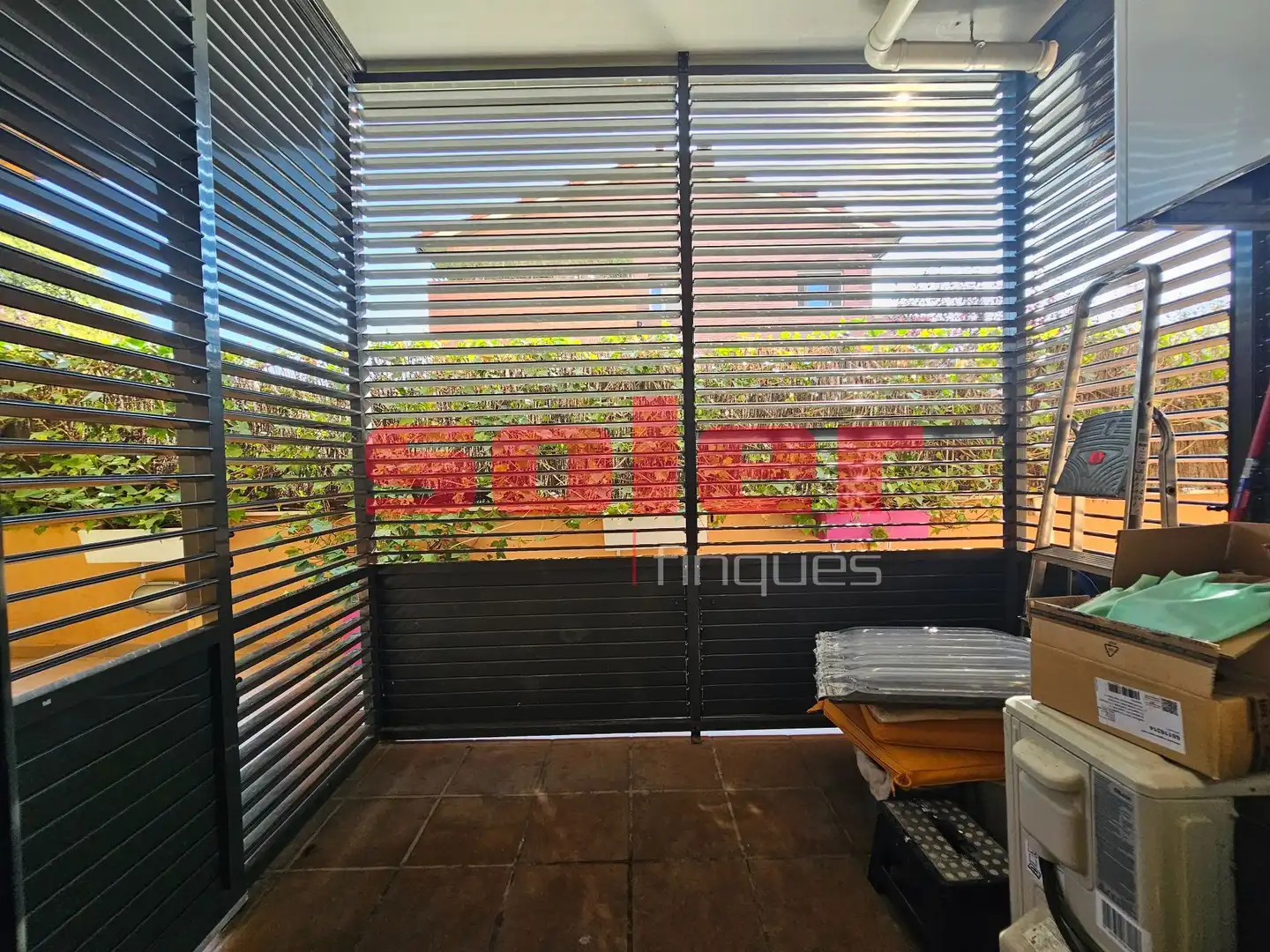 Planta baja en venta en Mira-sol