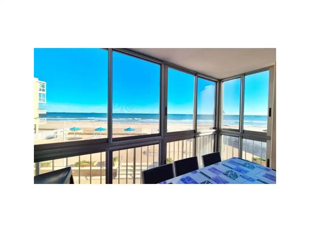 Apartamento en venta en El Perellonet