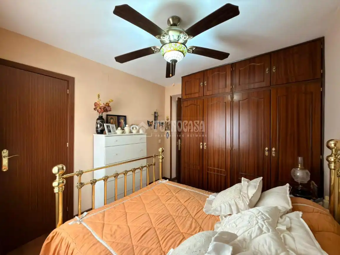 Habitación de Piso en venta en Alcalá de Henares con Calefacción y Terraza