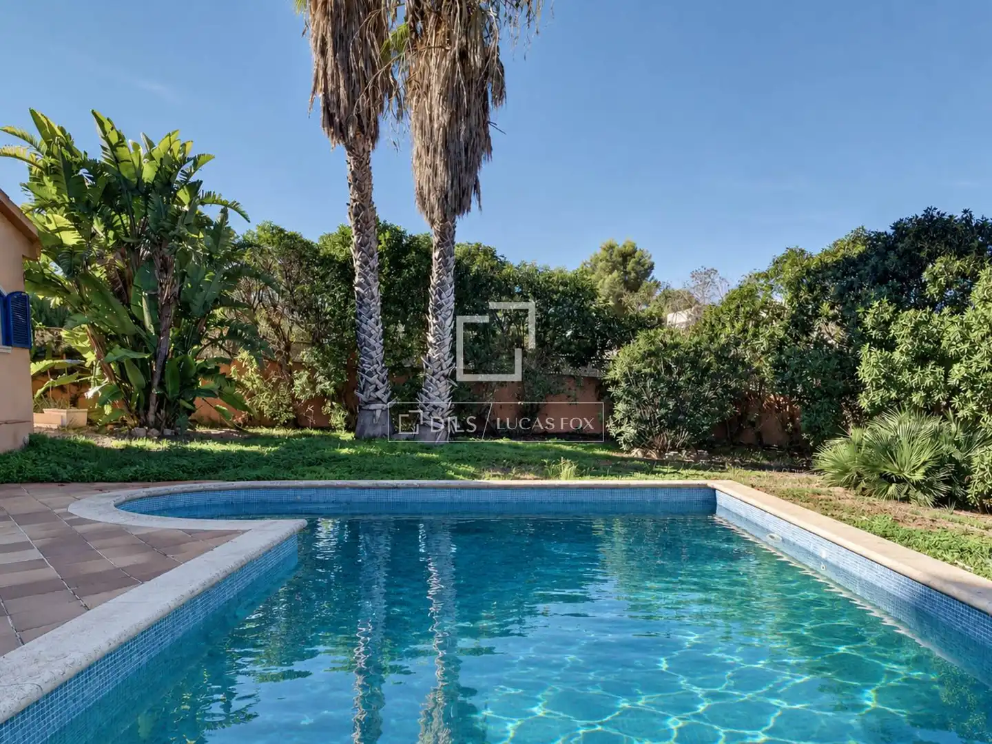 Swimming pool of Houses for sale in Santa Ponça