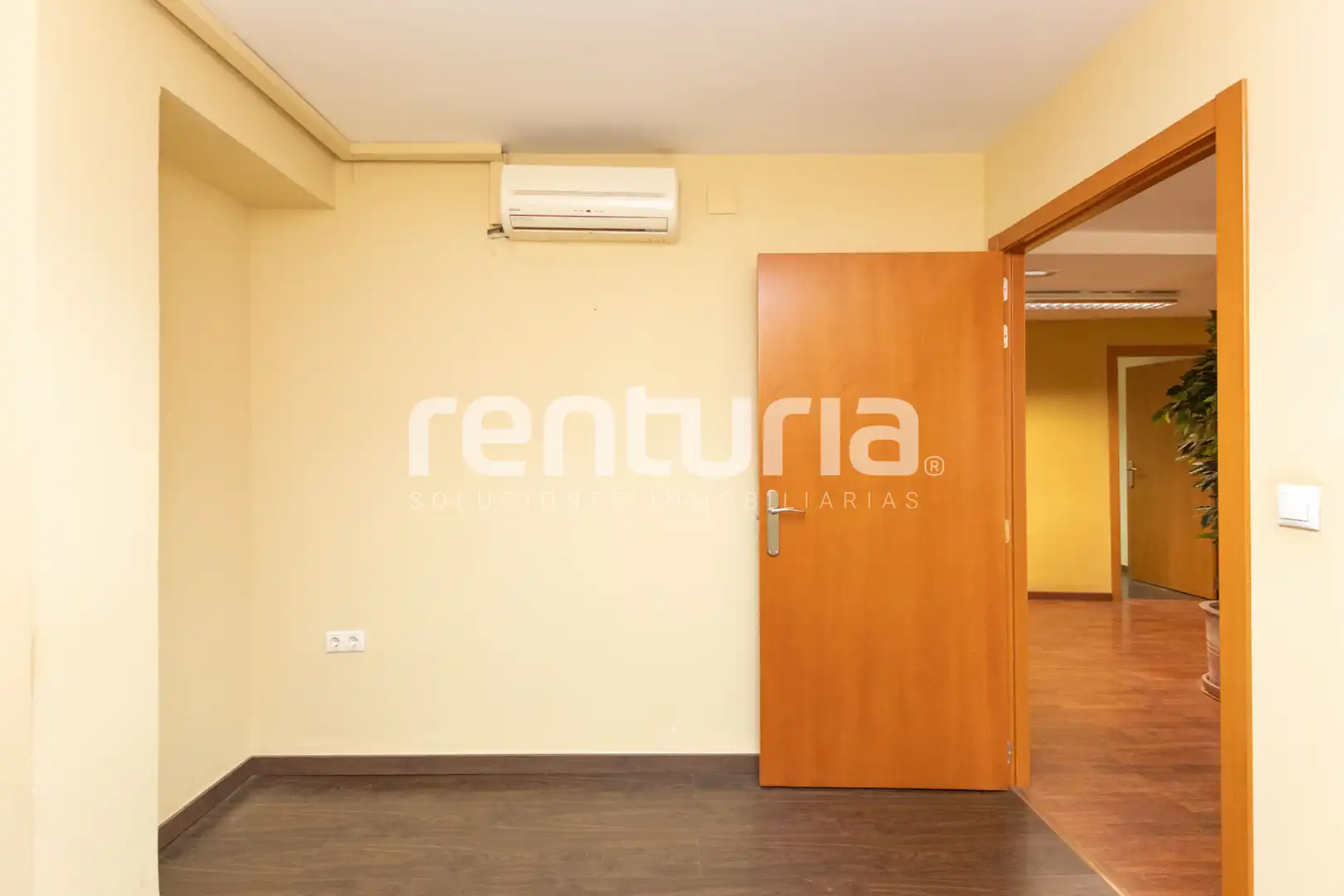 Büro mit Terrasse zur Miete in Carrer de les Garrigues, imagen 7
