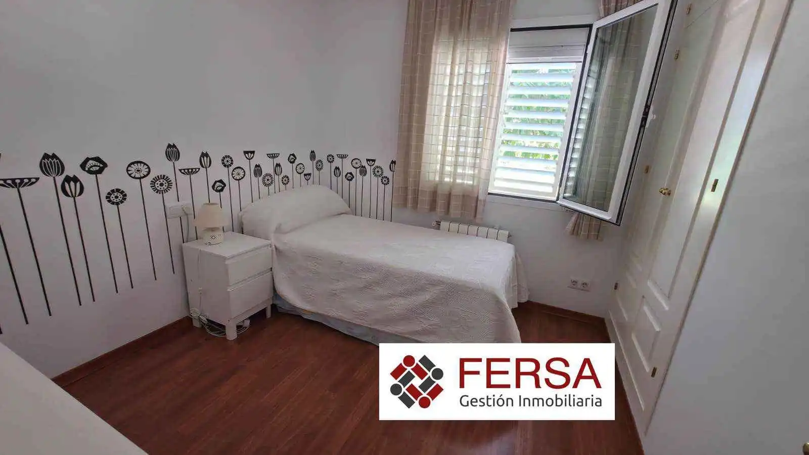 Dormitori de Apartament en venda en El Puerto de Santa María amb Aire condicionat, Calefacció i Terrassa