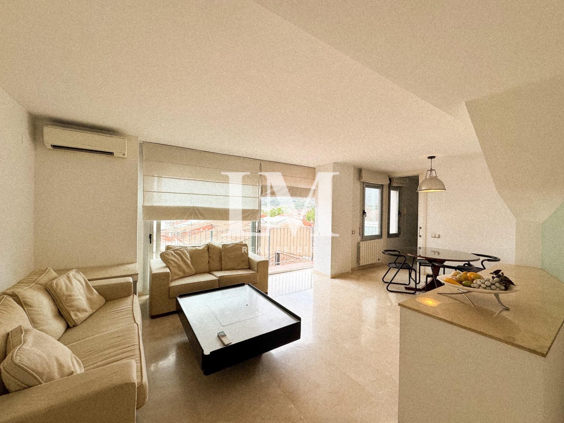 Living room of Apartment to rent in Terrassa  with Air Conditioner, Heating and Balcony