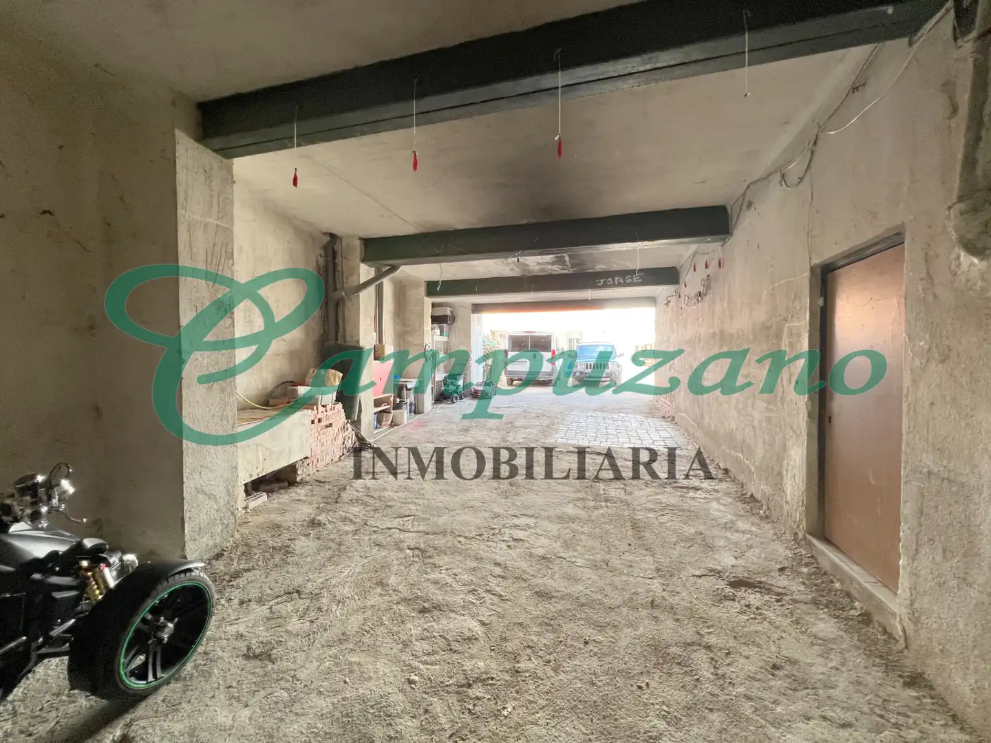 Parking de Piso en venta en Leganés con Aire acondicionado, Calefacción y Terraza