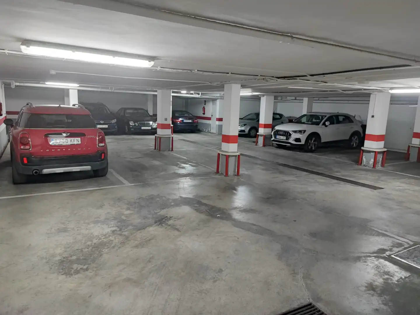 Parking de Ático en venta en Sevilla con Aire acondicionado, Calefacción y Terraza