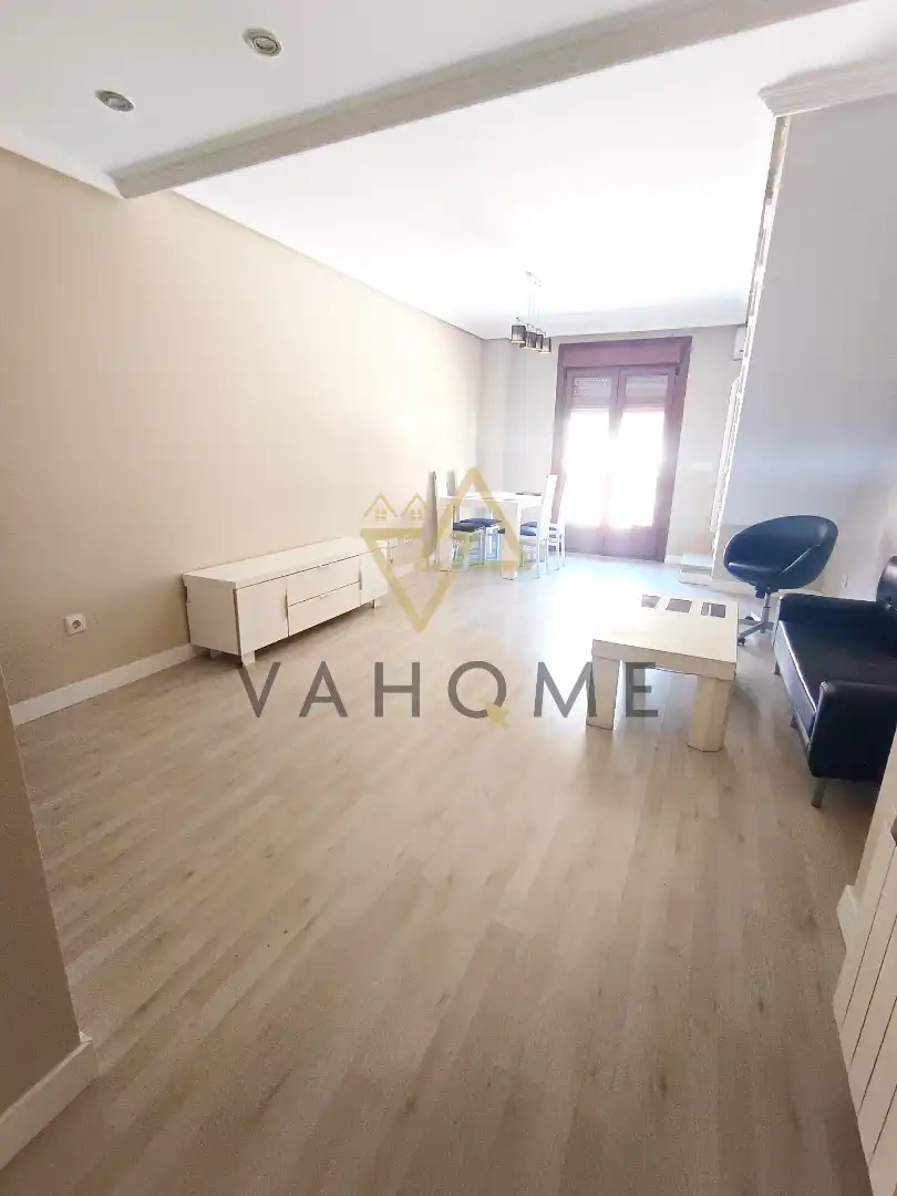 Sala de estar de Dúplex en venta en Numancia de la Sagra con Aire acondicionado, Calefacción y Amueblado