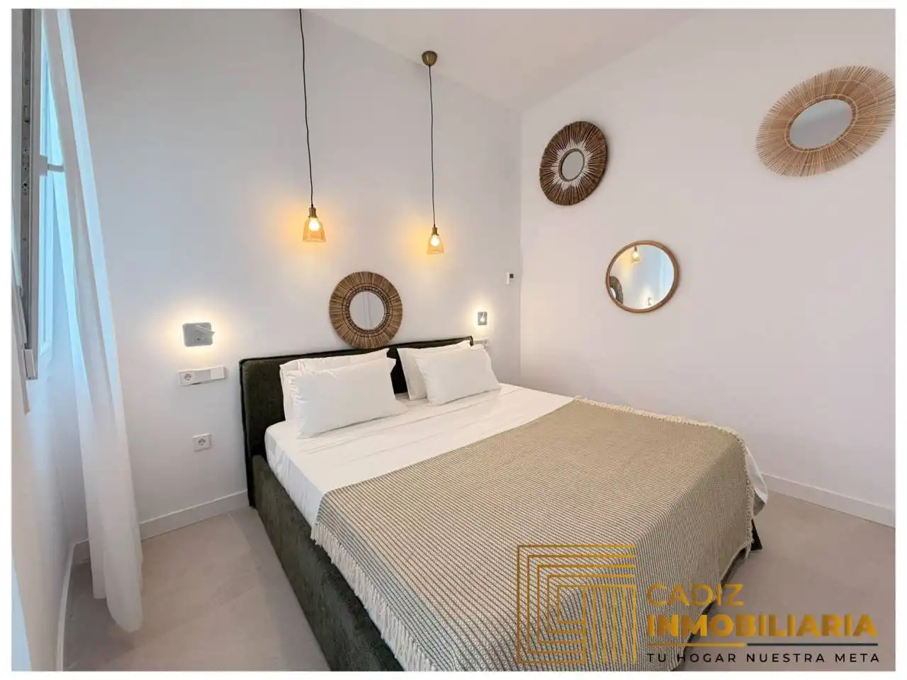 Bedroom of Flat for sale in Cádiz  with Air Conditioner and Furnished