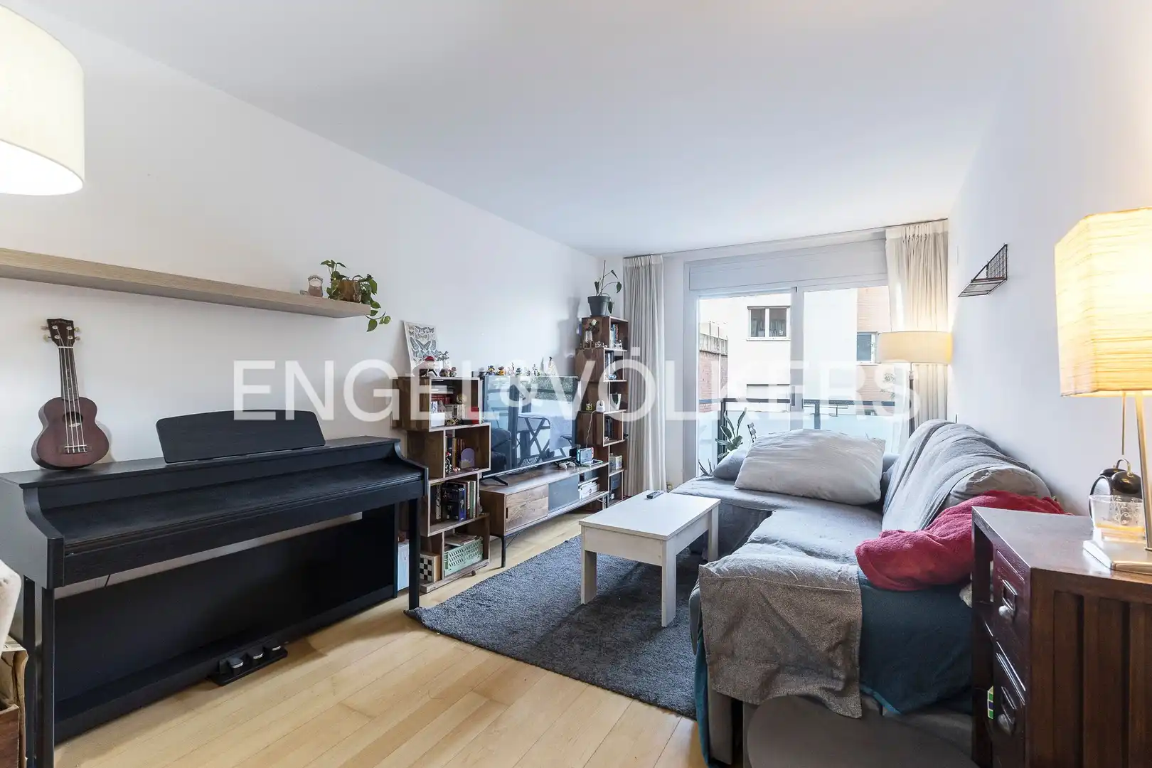 Living room of Flat for sale in Barcelona  with Air Conditioner, Heating and Parquet flooring