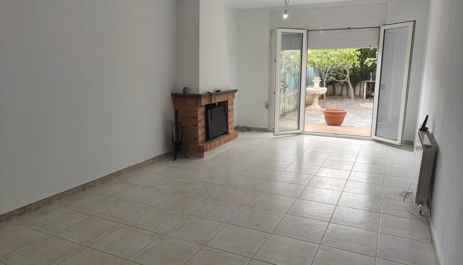 Foto 1 de Casa adosada en venda a Sant Celoni, Barcelona