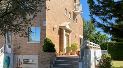 JUNTO AL HOTEL REGIO !!!....SACAMOS AL MERCADO UN EXCLUSIVO CHALET DE LUJO