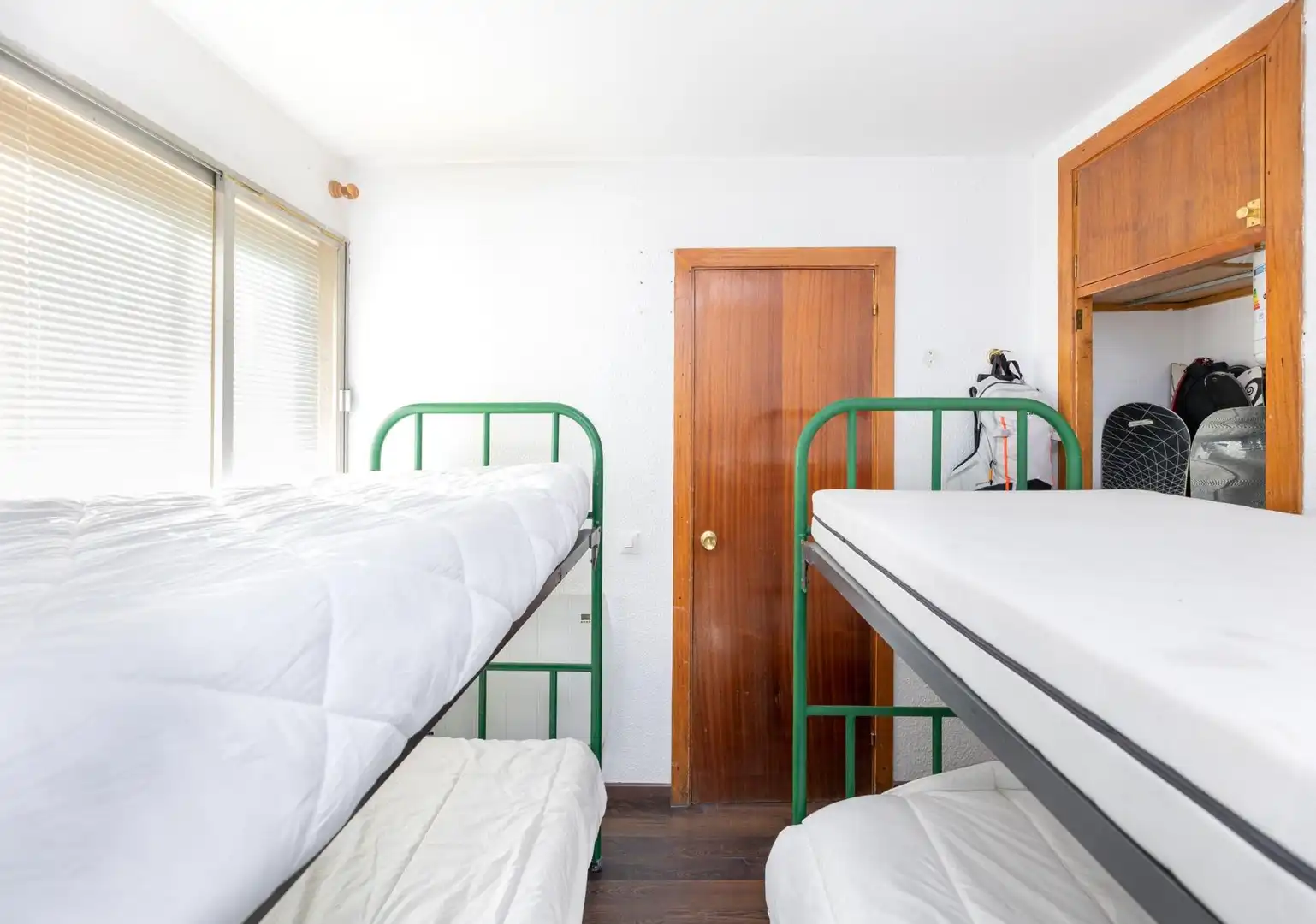 Habitación de Piso en venta en Sierra Nevada con Calefacción y Amueblado