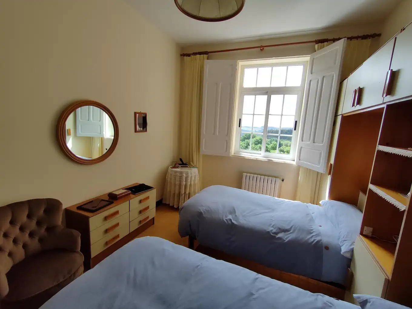 Habitación de Casa adosada en venta en Arzúa con Calefacción, Terraza y Trastero