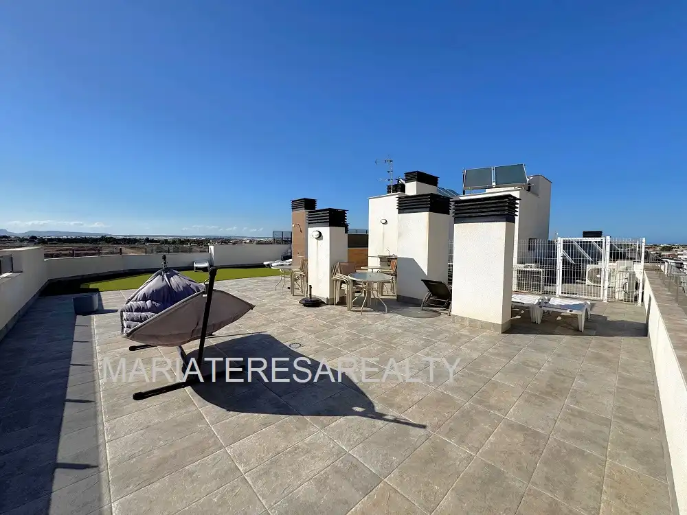 Terraza de Ático en venta en San Pedro del Pinatar con Aire acondicionado, Calefacción y Trastero