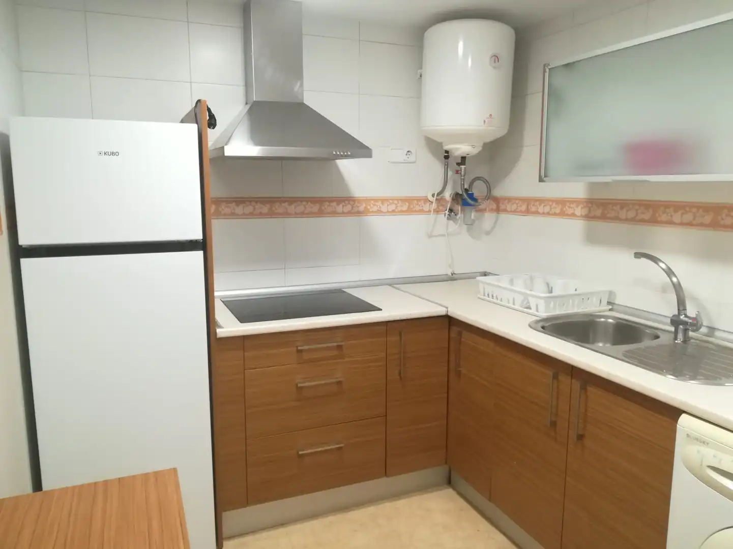 Cuina de Pis de lloguer en Murcia amb Aire condicionat, Traster i Moblat
