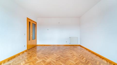 Foto 5 de Planta baja en venta en Calle de Laponia, 1, Horcajo,  Madrid Capital