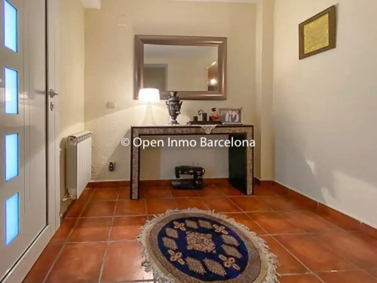 Houses for sale in Avenida MONTSENY, Mas d'En Serra - Els Cards