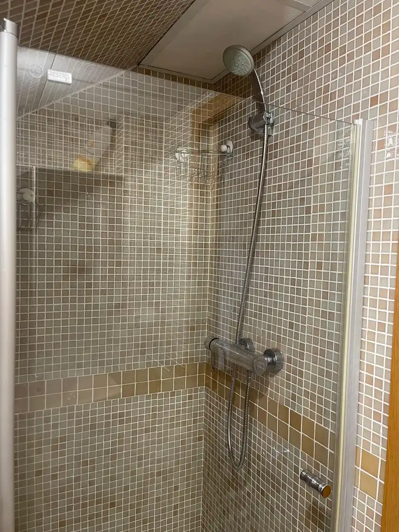 Baño de Piso en venta en Benalmádena con Aire acondicionado, Terraza y Trastero