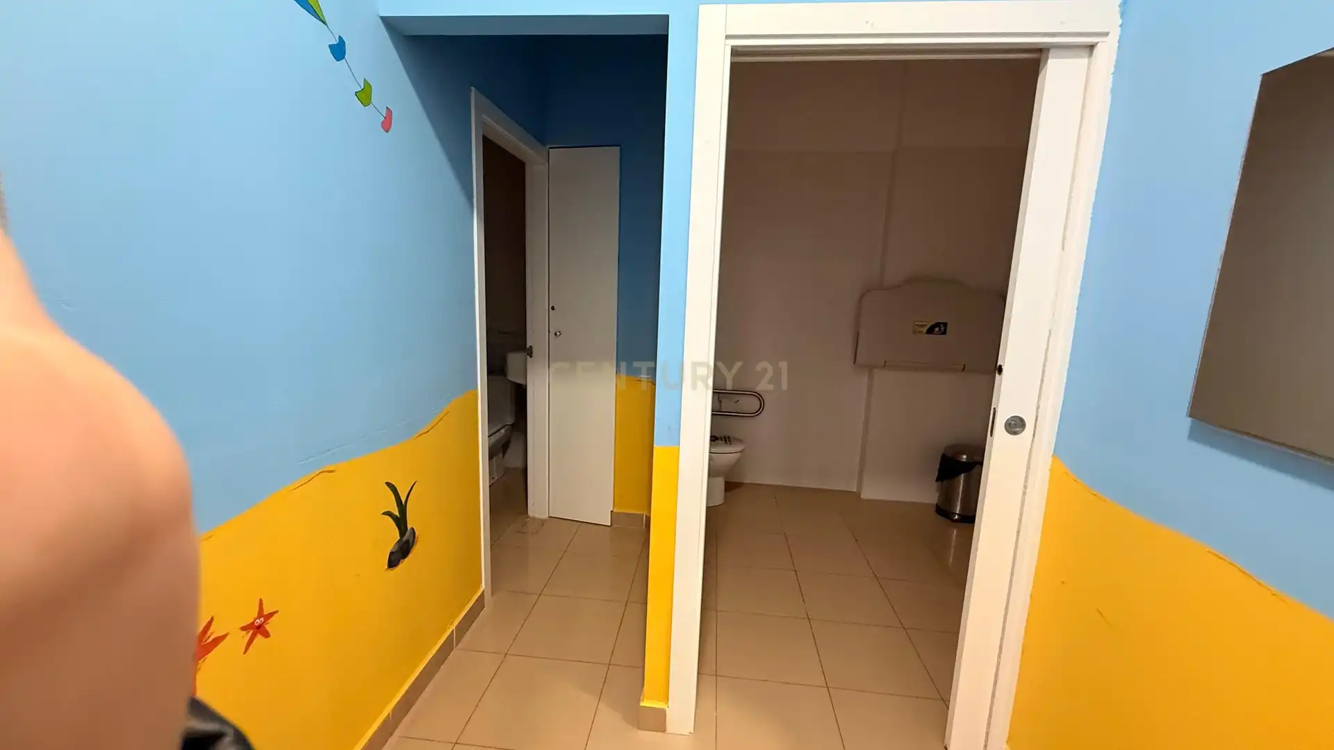 Baño de Local en traspaso en Calpe / Calp con Aire acondicionado, Alarma y Domótica