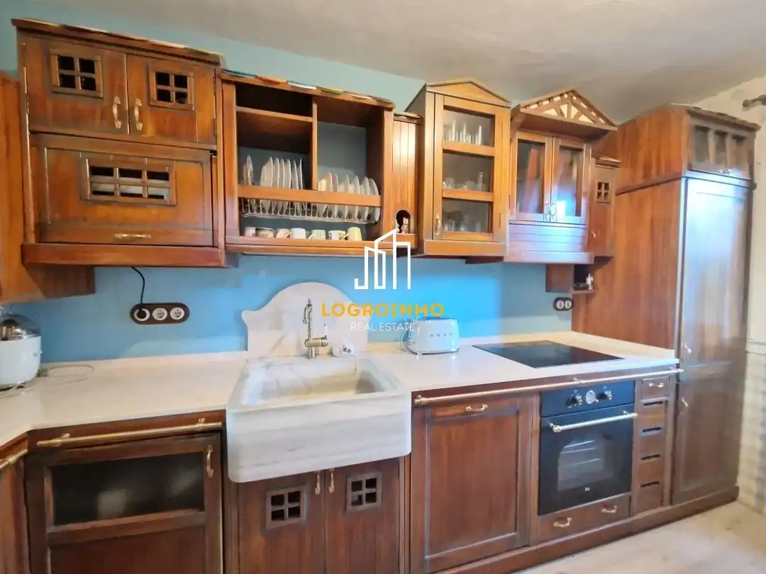 Kitchen of Houses for sale in Lapoblación  with Heating, Private garden and Parquet flooring