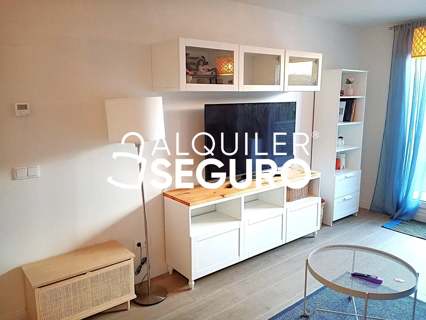 Living room of Flat for rent in Valladolid  with Heating, Terrace and Swimming Pool