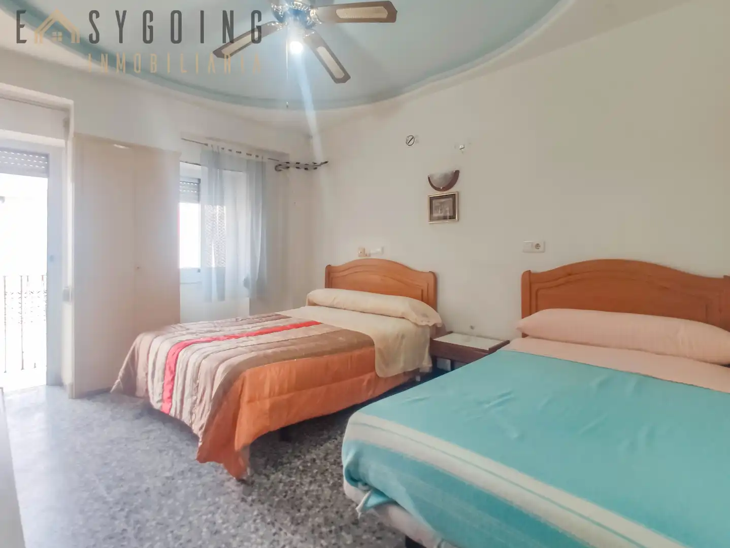 Habitación de Edificio en venta en Santa Pola