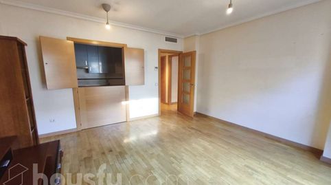 Foto 2 von Wohnung zur Miete in Calle la Pila, ., El Nido - Las Fuentes, Parla