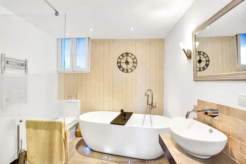 Chalet con piscina en venta en Elviria - Cabopino, imagen 31