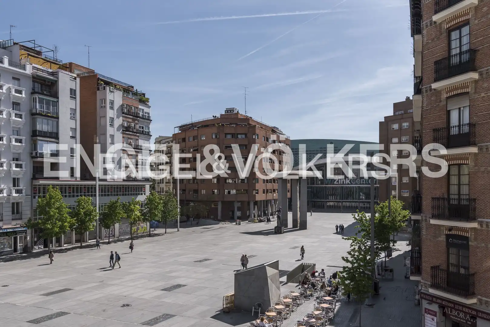Außenansicht von Wohnung zur Miete in Madrid mit Klimaanlage, Heizung und Möbliert
