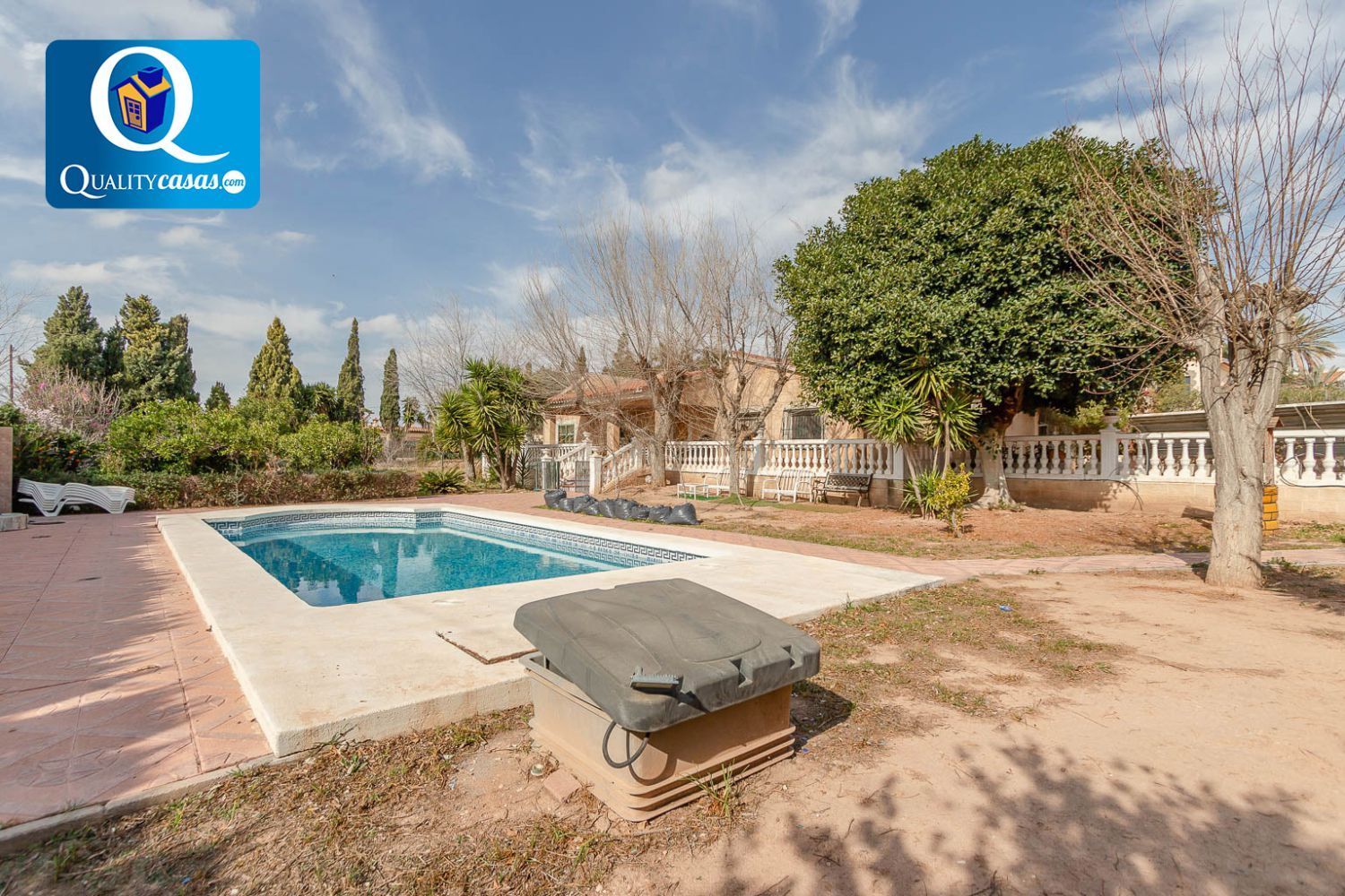 Jardín de Casa o chalet en venta en San Vicente del Raspeig / Sant Vicent del Raspeig con Calefacción y Terraza