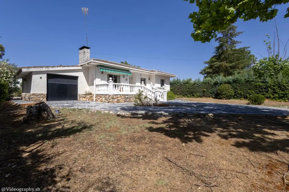 Exterior view of Houses for sale in Nuevo Baztán  with Heating, Private garden and Swimming Pool