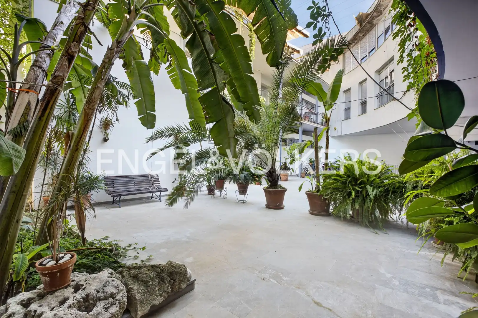 Terrace of Duplexes for sale in Sevilla  with Air Conditioner and Heating