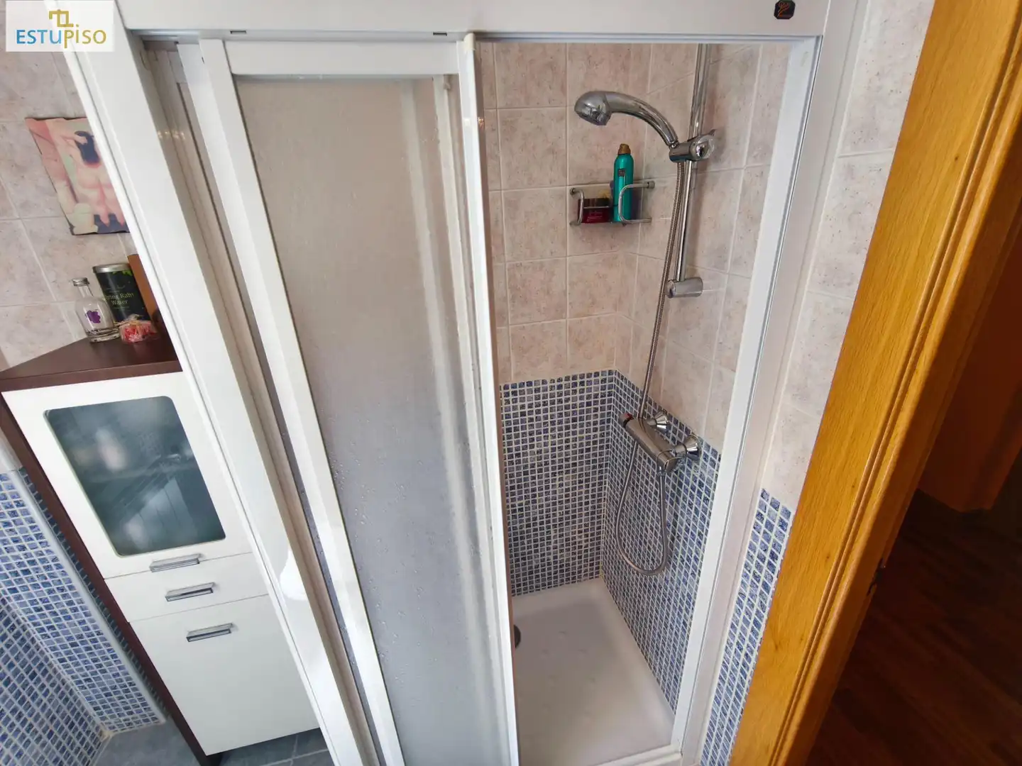 Bathroom of Flat for sale in Vitoria - Gasteiz  with Heating, Parquet flooring and Furnished