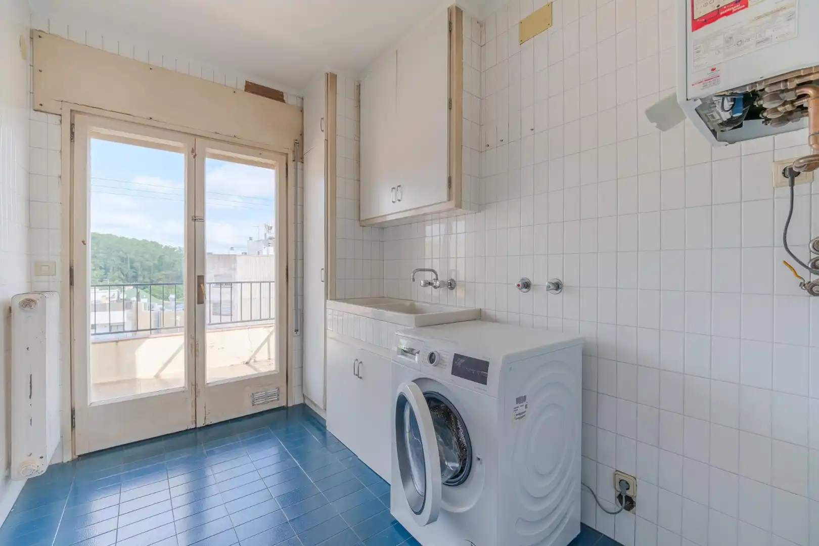 Cuina de Apartament de lloguer en Girona amb Calefacció, Parquet i Terrassa