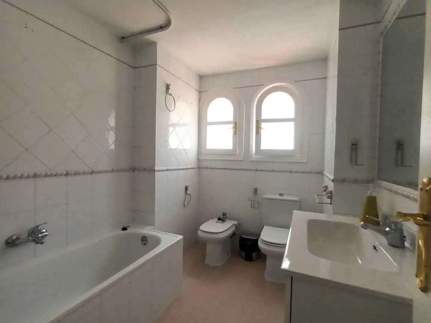 Bathroom of Houses for rent in Albolote  with Heating, Private garden and Terrace