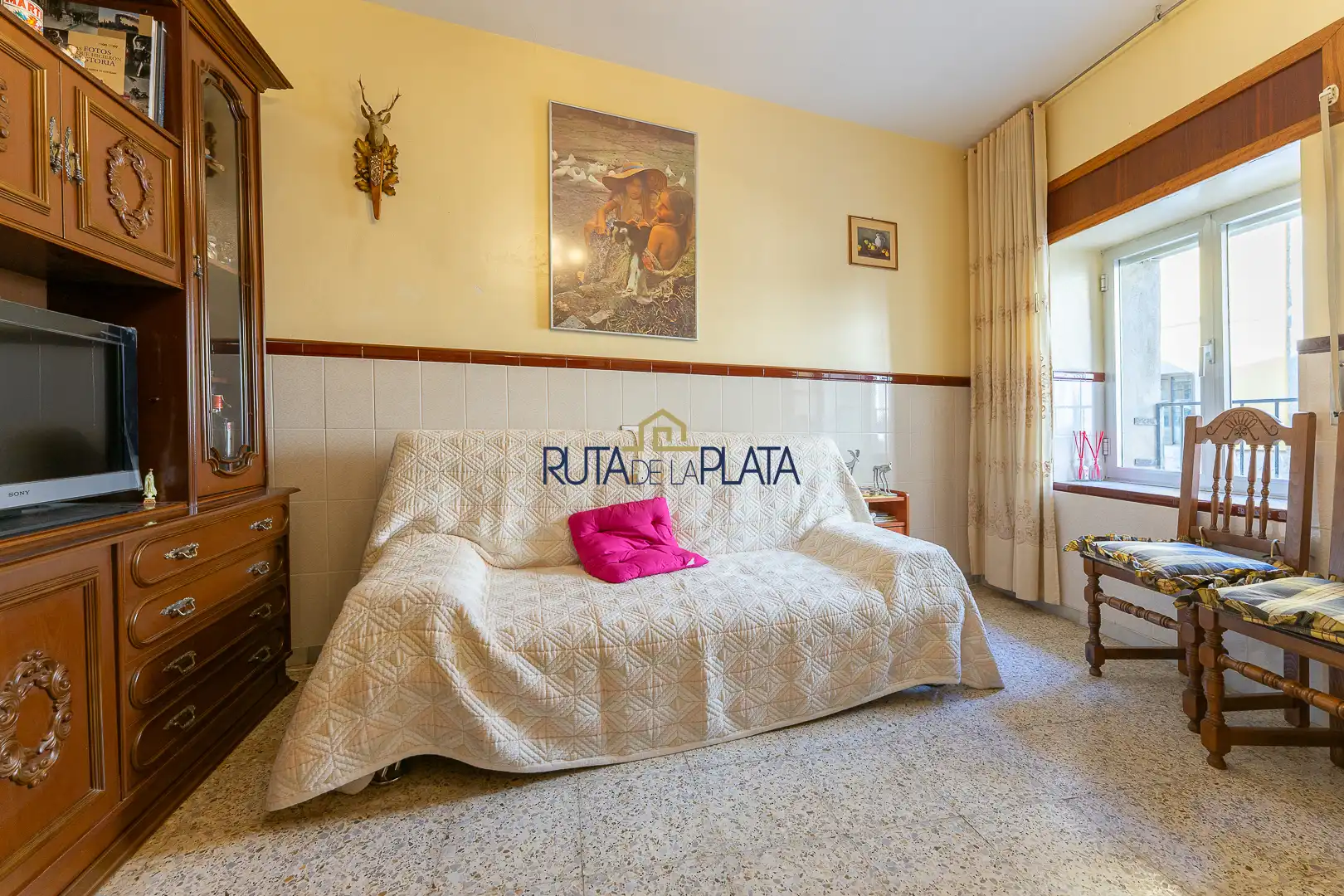 Habitación de Edificio en venta en Fermoselle