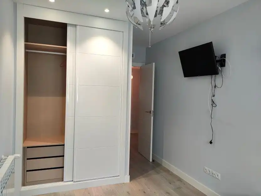 Habitación de Planta baja de alquiler en Colmenar Viejo con Calefacción, Jardín privado y Terraza