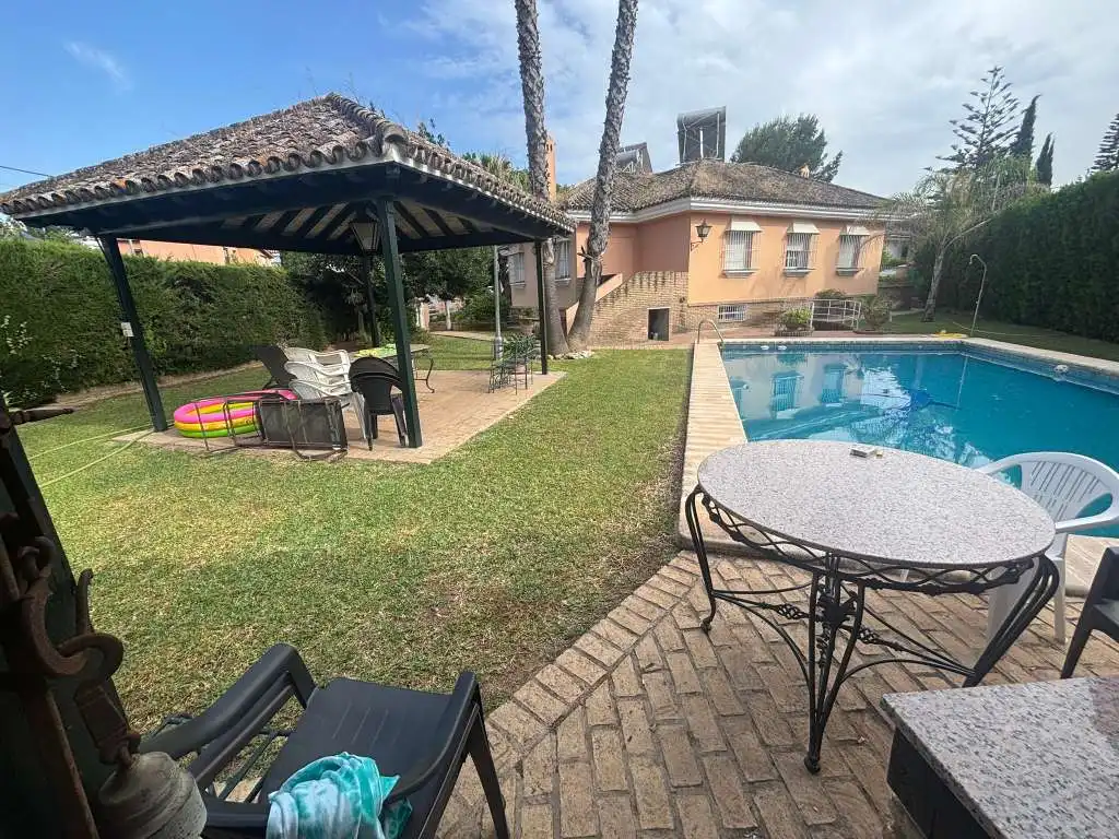 Chalet en venta en Cerros de Montequinto, imagen 5