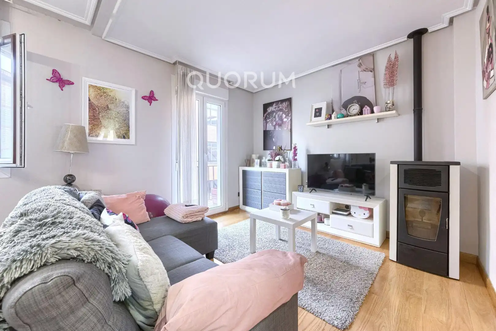Sala de estar de Piso en venta en Basauri  con Calefacción y Balcón