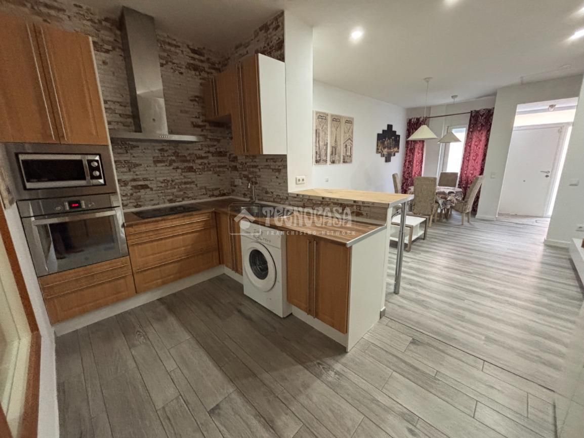 Kitchen of Flat for sale in Mejorada del Campo  with Air Conditioner