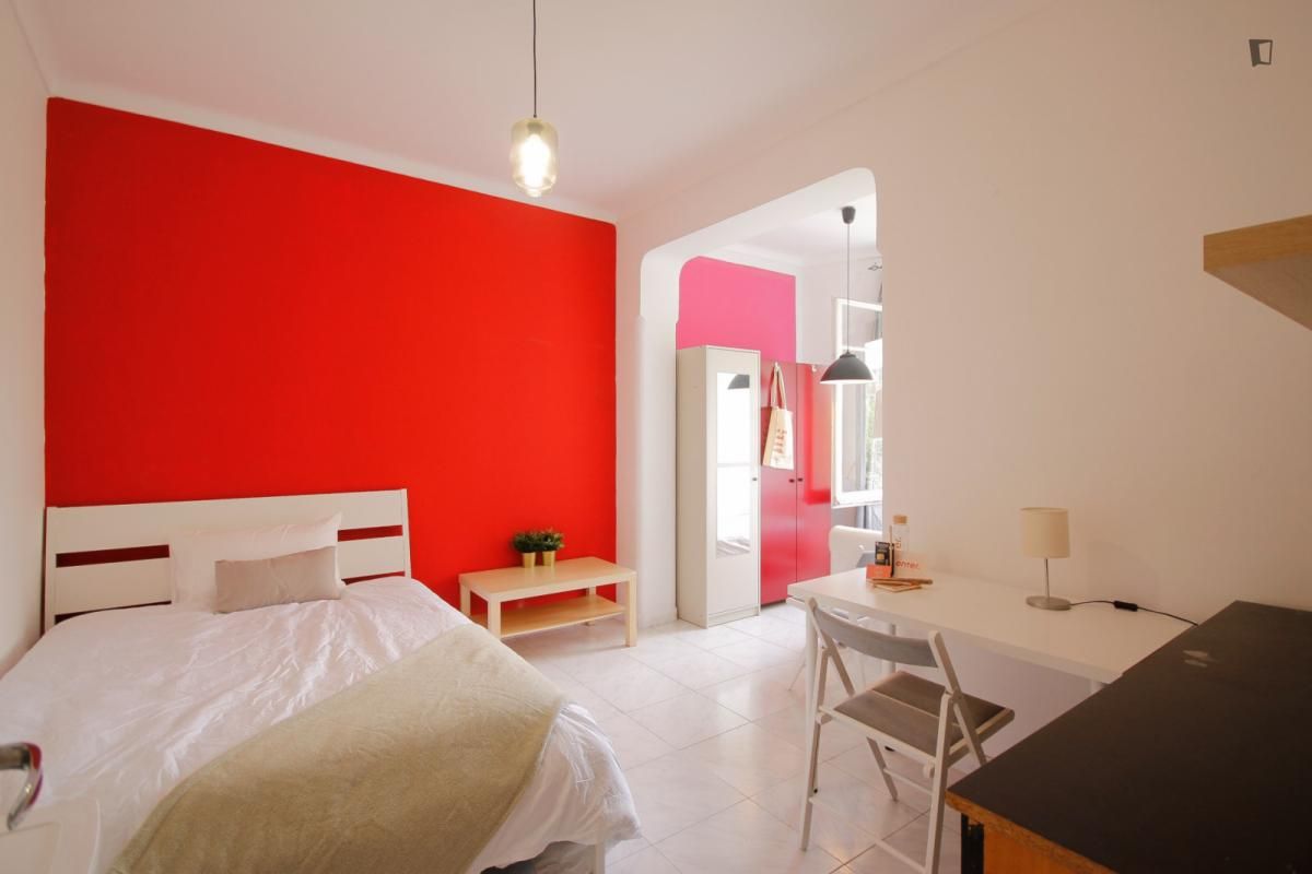 Habitación de Apartamento para compartir en  Barcelona Capital con Amueblado, Horno y Lavadora