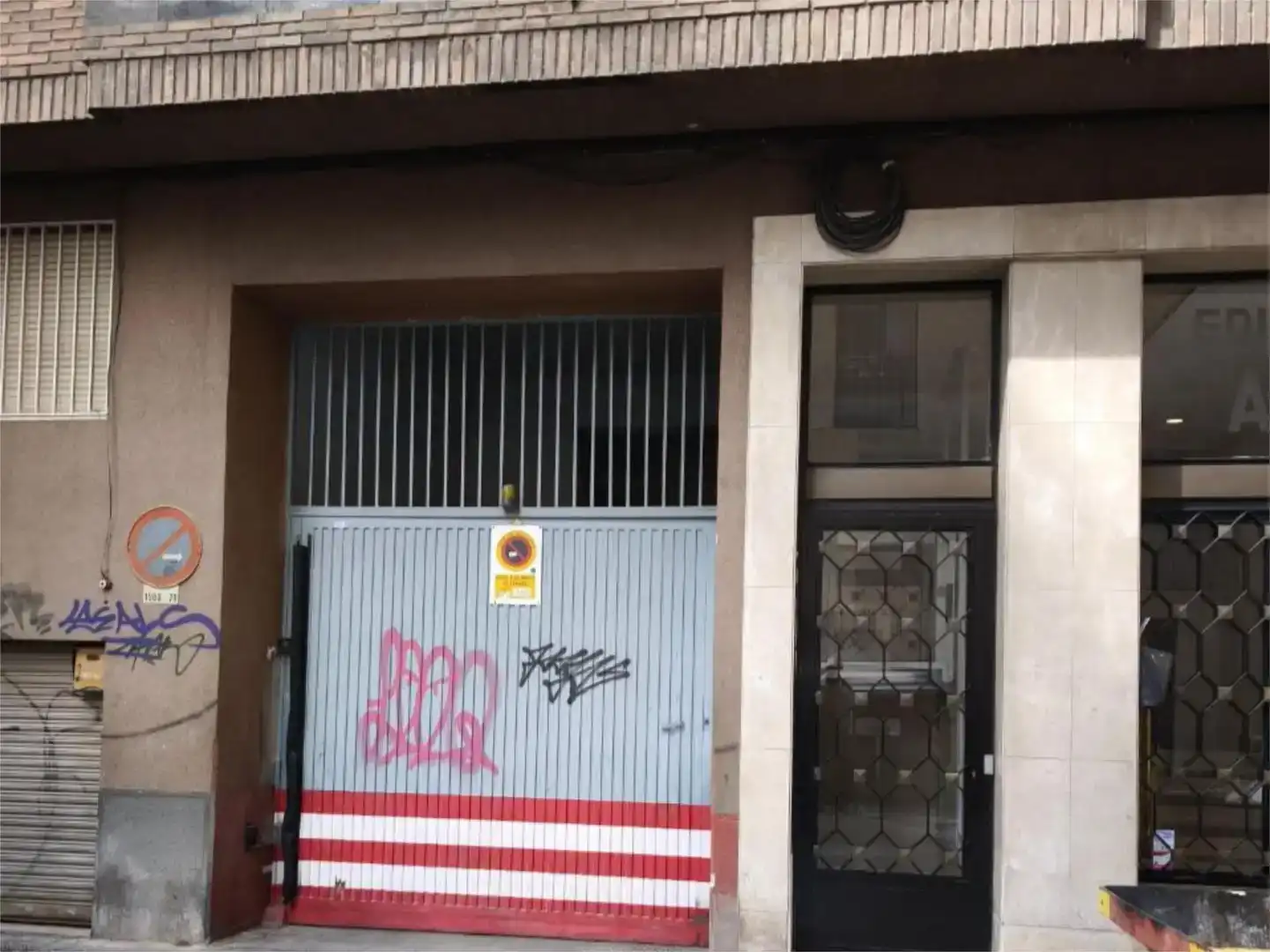 Vista exterior de Piso en venta en  Granada Capital con Aire acondicionado y Balcón