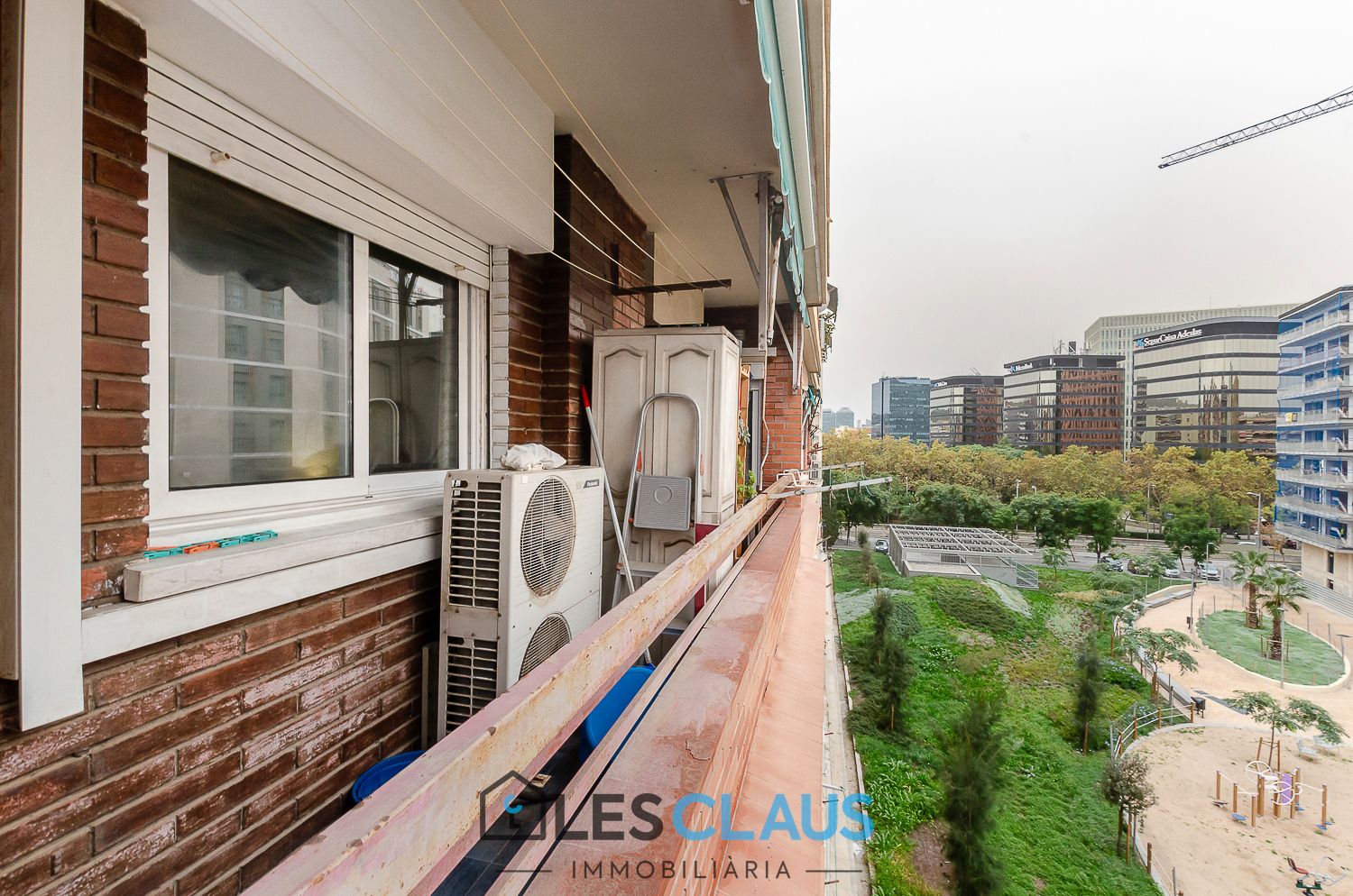 Vista exterior de Pis en venda en  Barcelona Capital amb Aire condicionat, Calefacció i Balcó