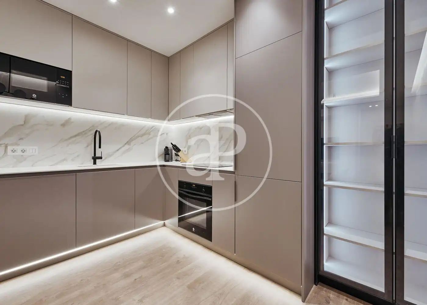 Cocina de Piso en venta en Madrid con Aire acondicionado, Calefacción y Amueblado