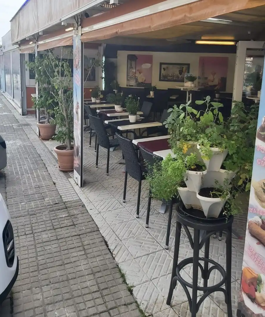 Locale commerciale in cessione a Riells, imagen 2