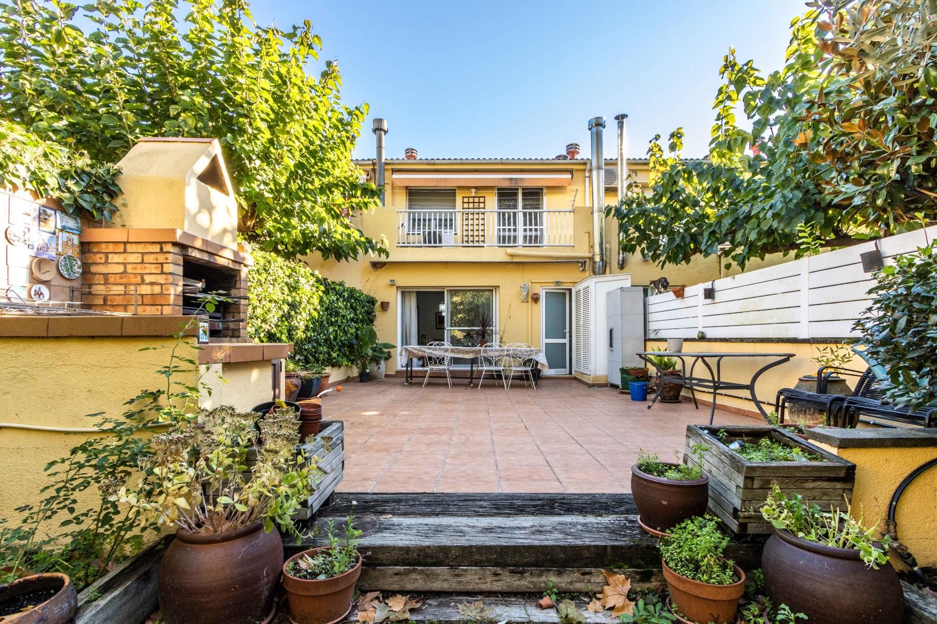 Jardí de Casa o xalet en venda en Sant Llorenç Savall amb Calefacció, Jardí privat i Terrassa