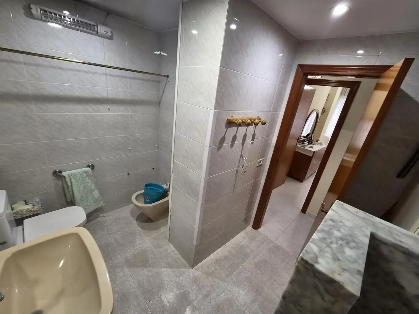 Bathroom of Flat for sale in Castellón de la Plana / Castelló de la Plana  with Heating, Terrace and Storage room