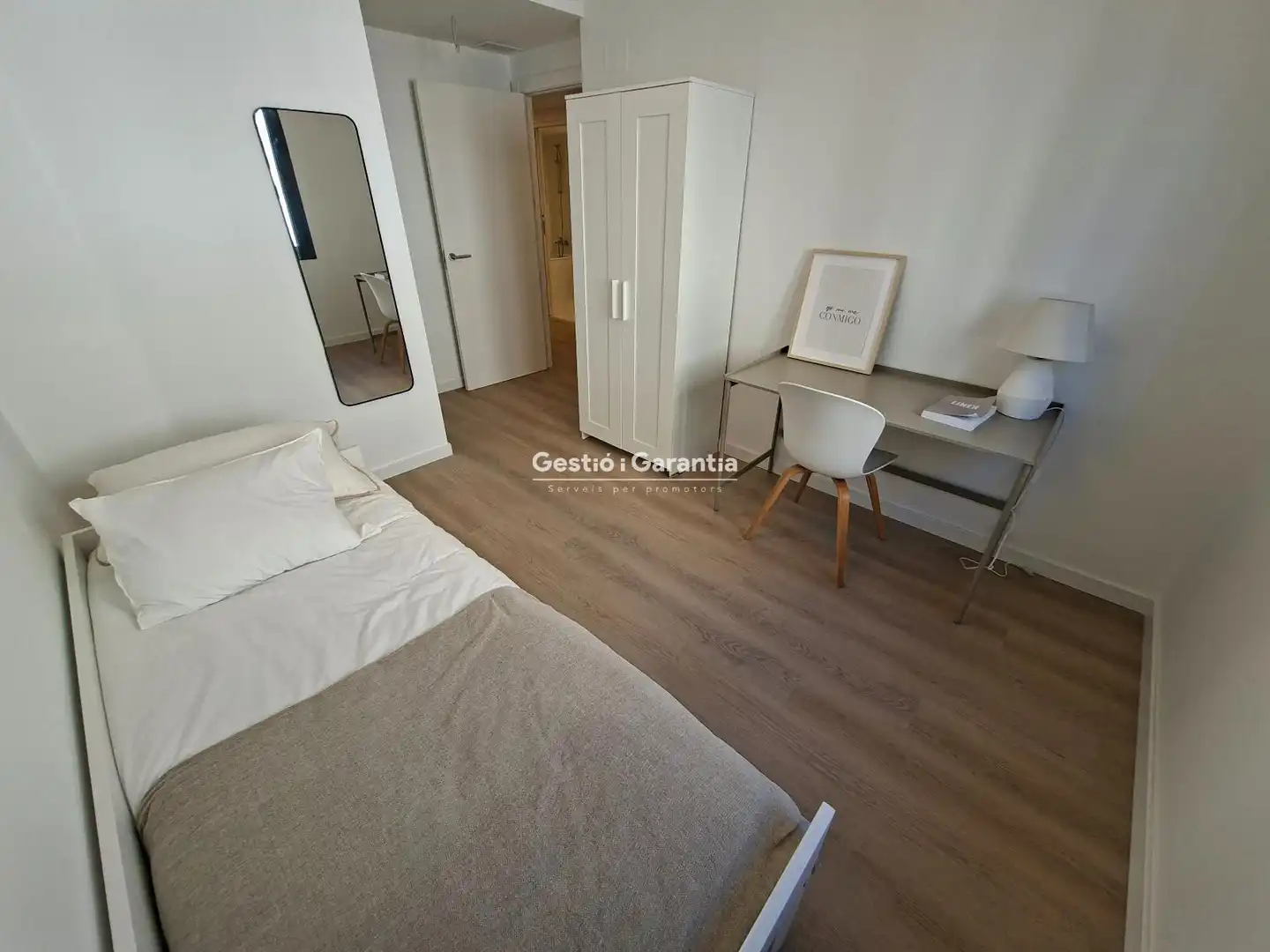 Schlafzimmer von Wohnung zum Verkauf in Terrassa mit Terrasse, Schwimmbad und Gemeinschaftspool