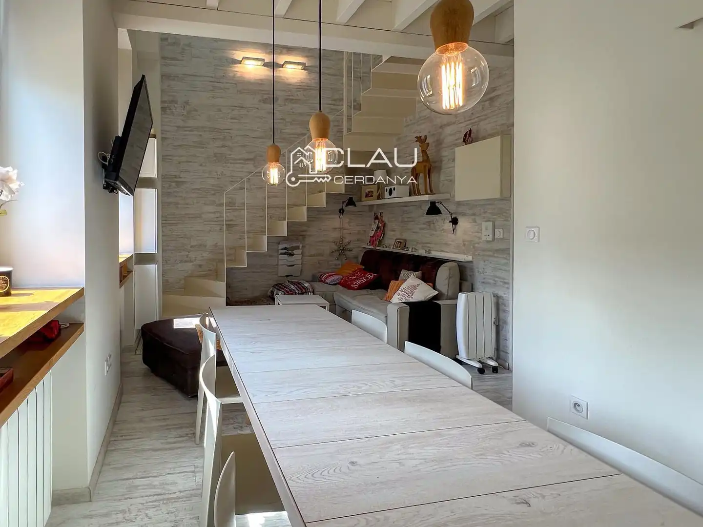 Attic for sale in Roussel, 6, Bourg - Madame