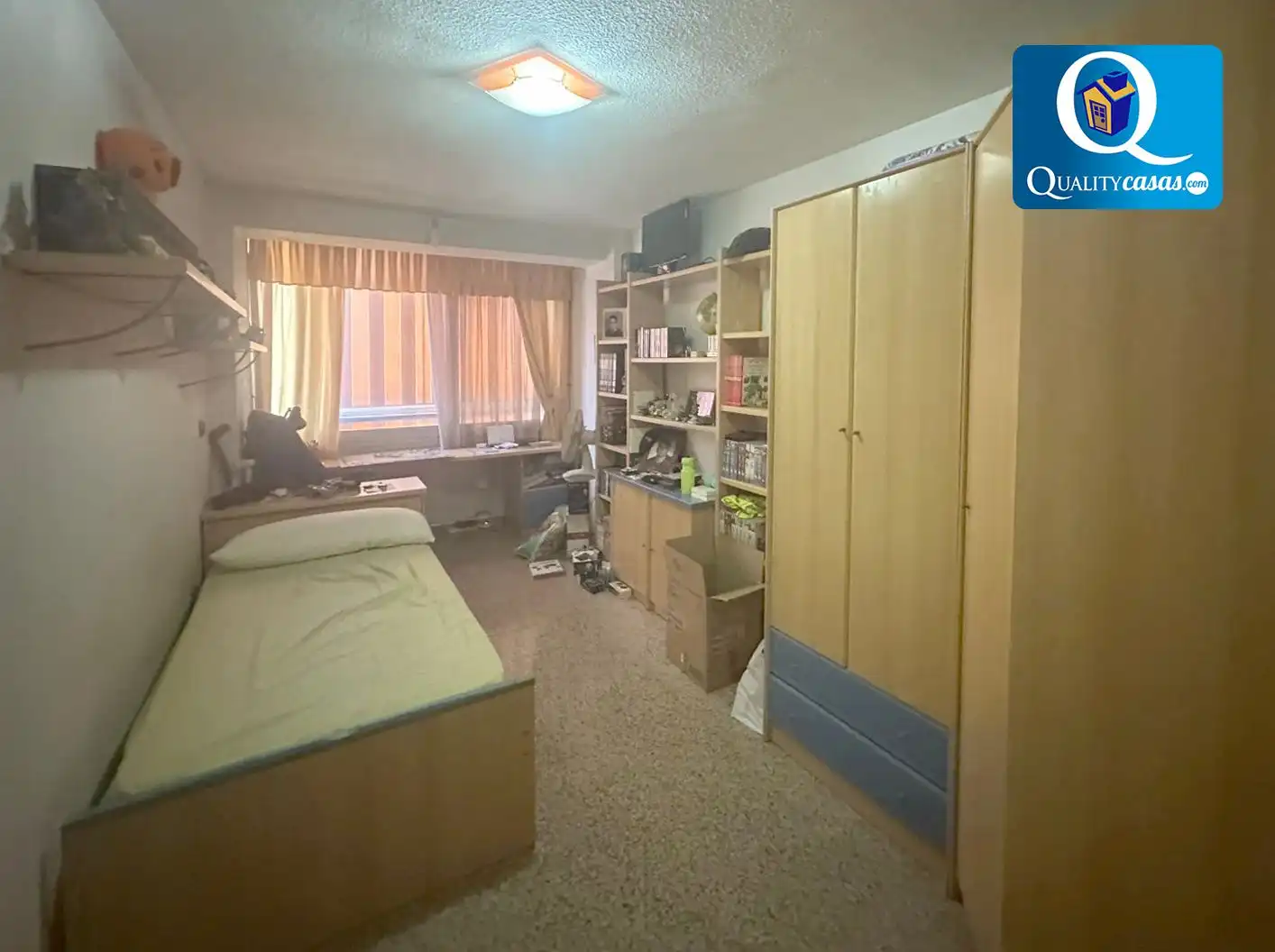 Habitación de Piso en venta en Alicante / Alacant con Aire acondicionado y Calefacción