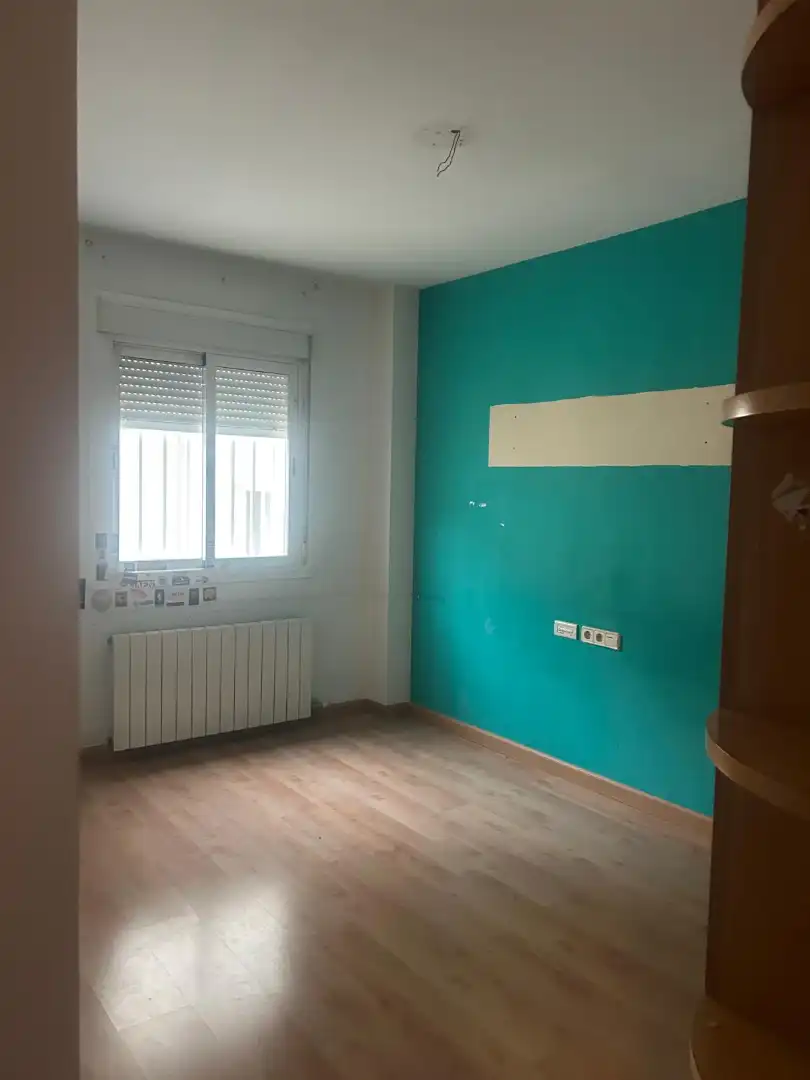 Habitación de Piso en venta en Jaén con Aire acondicionado, Trastero y Balcón